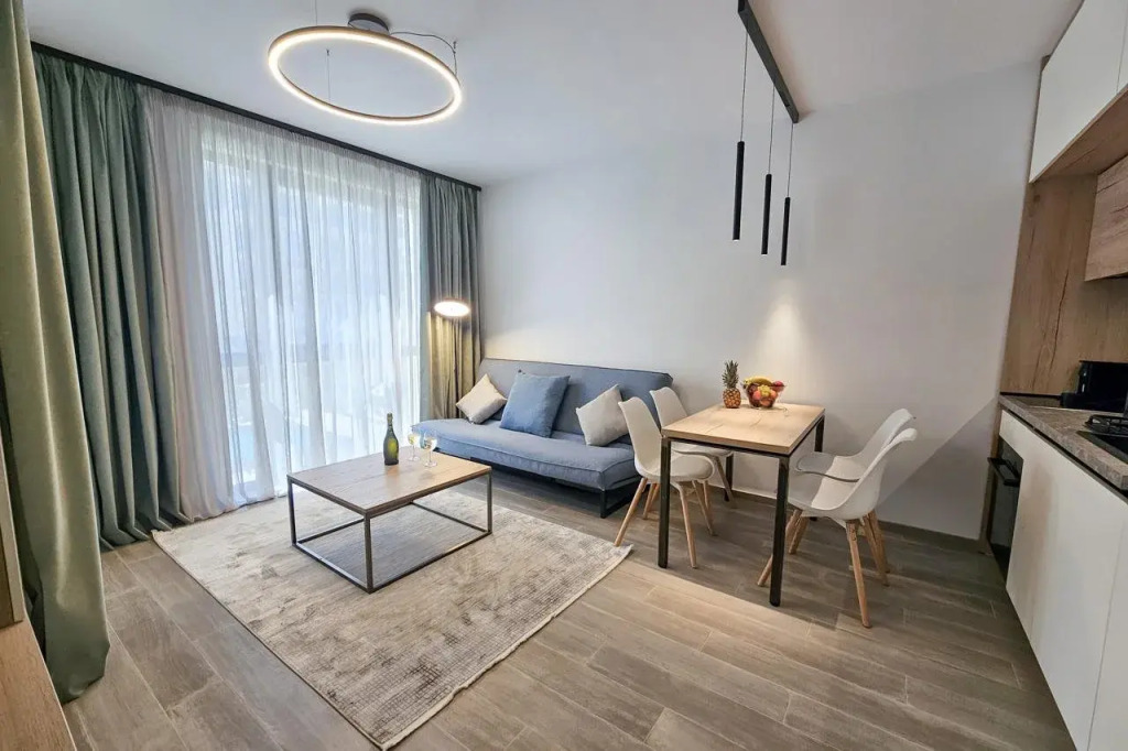 Azur Premium Resort