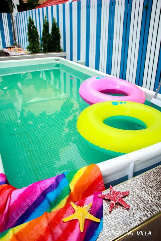 Jomtien Beach Pool Villa บ้านพูลวิลล่าติดทะเล หาดจอมเทียน