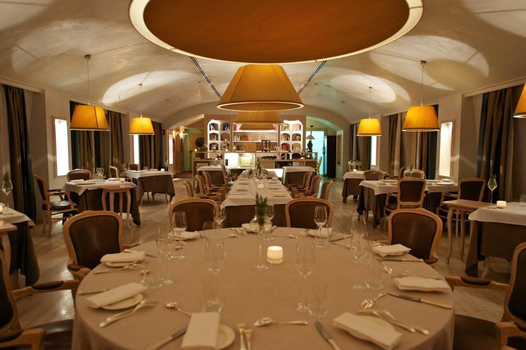 Grand Visconti Palace