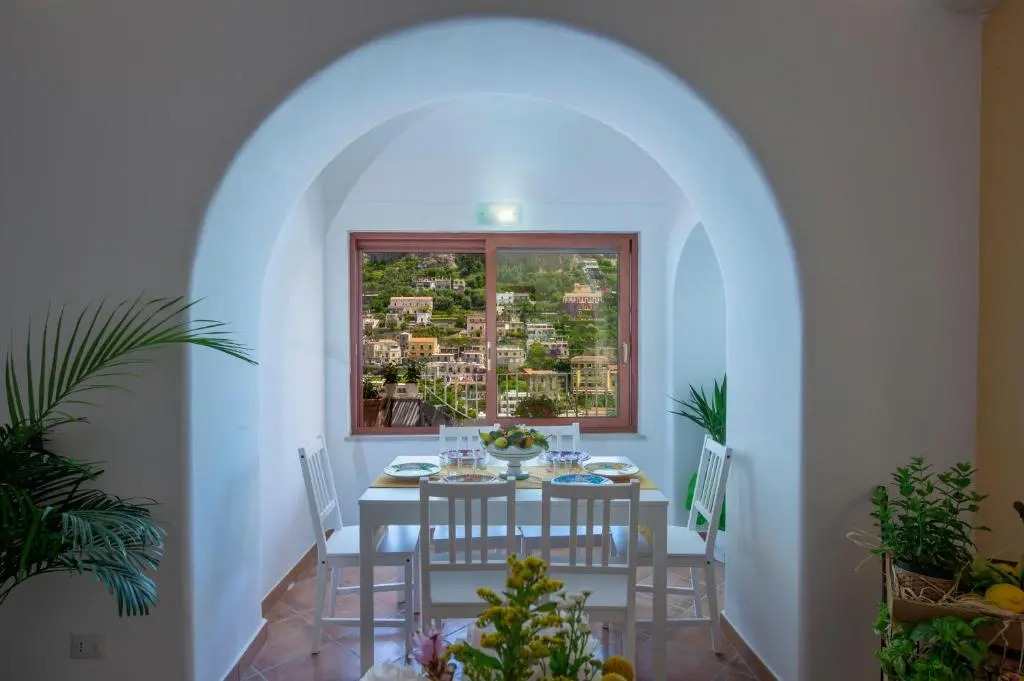 Villa Eos