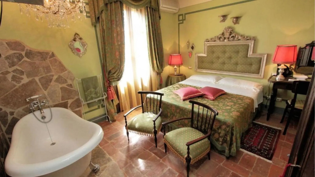 Independent Farmhouse With 7 Bedrooms and Pool Lago Trasimeno-luna Chiara