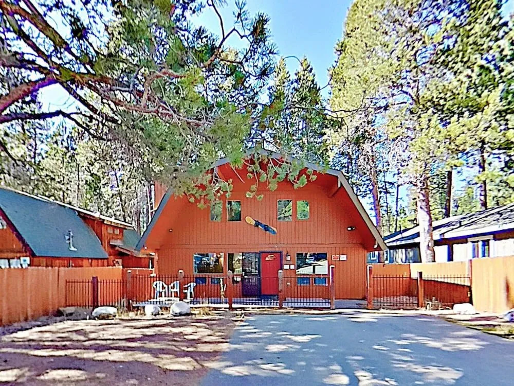 3689 Spruce Ave Home by RedAwning