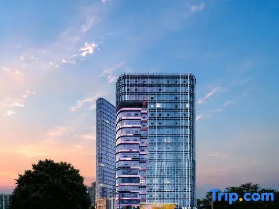 Xuancheng Fenglai Hotel (Wanling Lake Scenic Area Wanda Plaza)