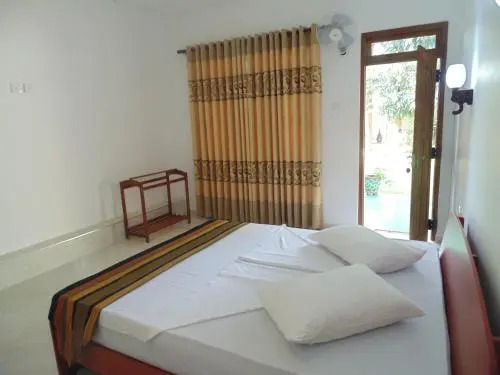 White Eagle Hotel