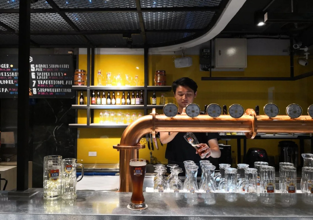 Bouti City Capsule Inn - Hostel