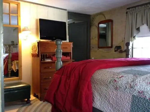 Rogers and Brown House B&B