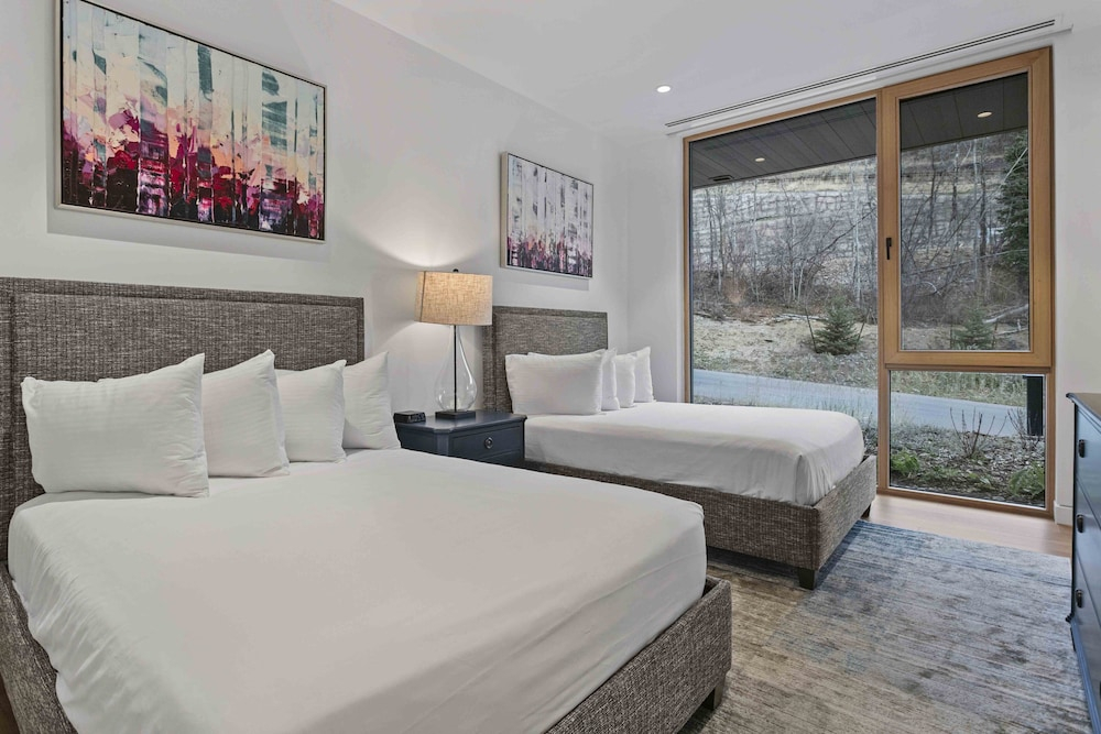 Ski-in/ski-out Retreat At Deer Valley Resort 2 Bedroom Condo