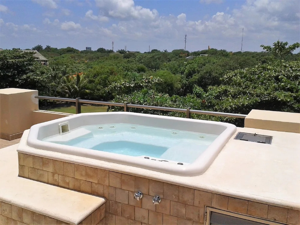 Puerto Aventuras Retreat by SunandSea