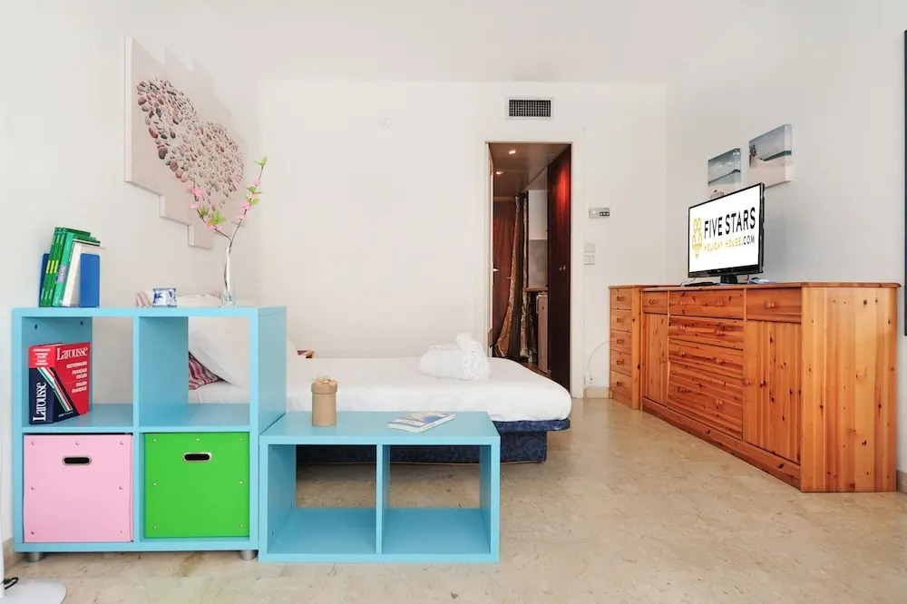 Studio Massenet Five Stars Holiday House