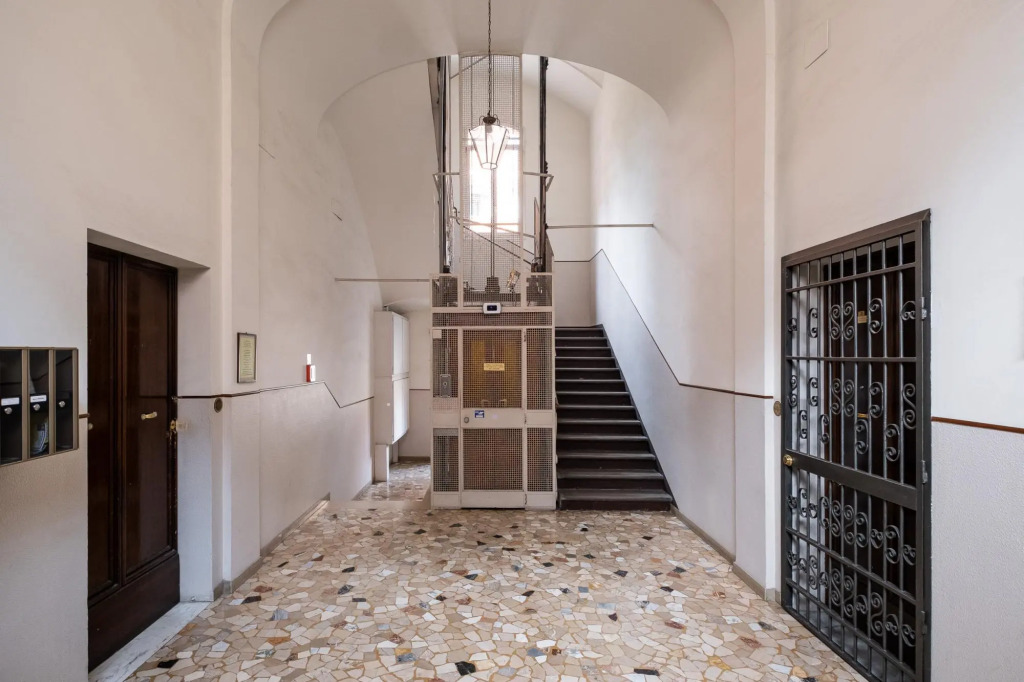 Mazzini Elegant Apartment by Wonderful Italy