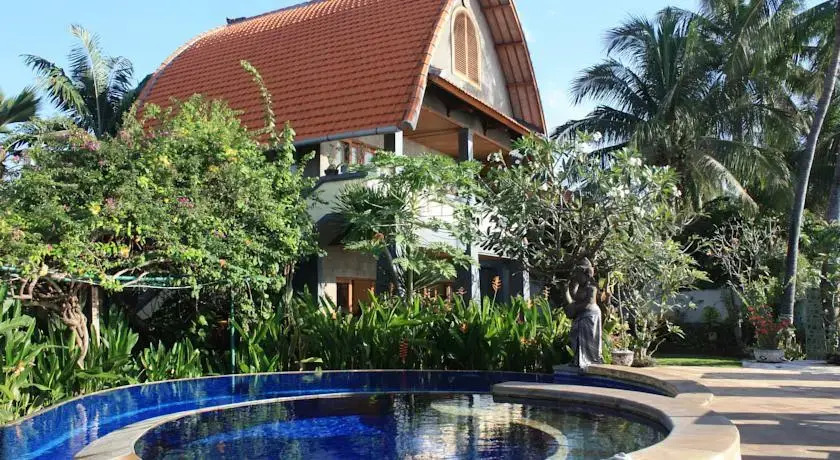 Cleopatra Beach Bungalows
