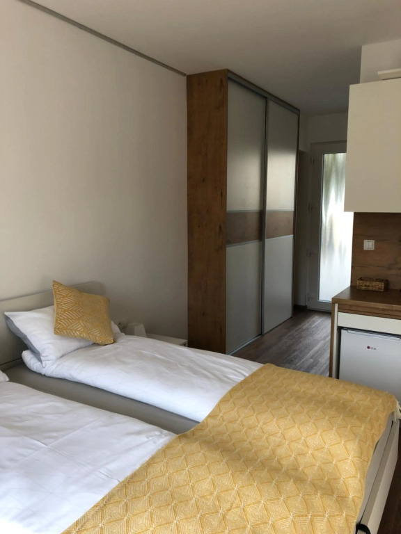 Maximo Apartments