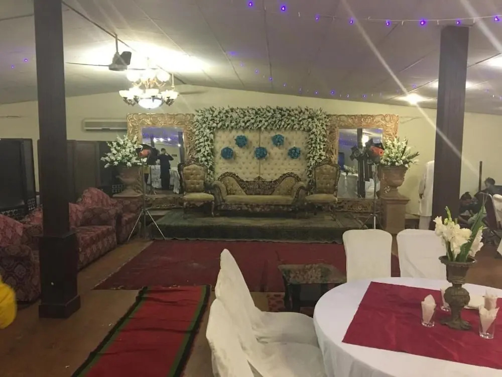 Hotel Pak Continental Hotel