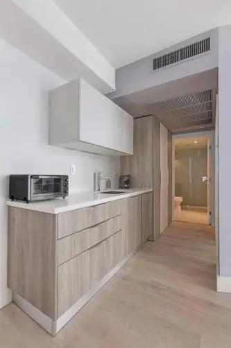 Boutique Hotel Suite 1215 West Avenue