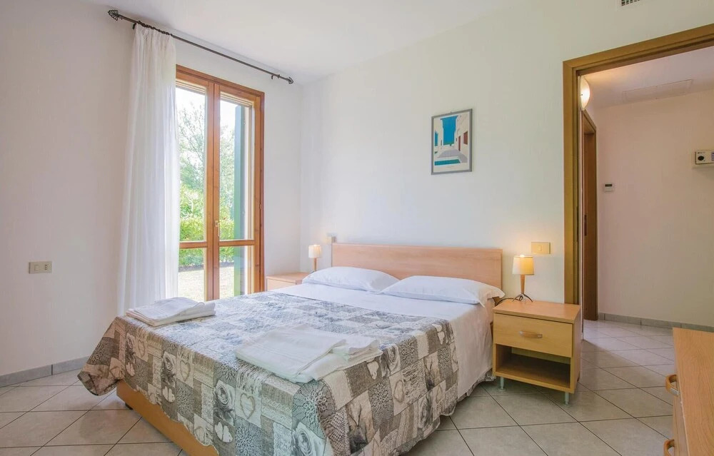 3 Bedroom Awesome Home In Albarella Ro