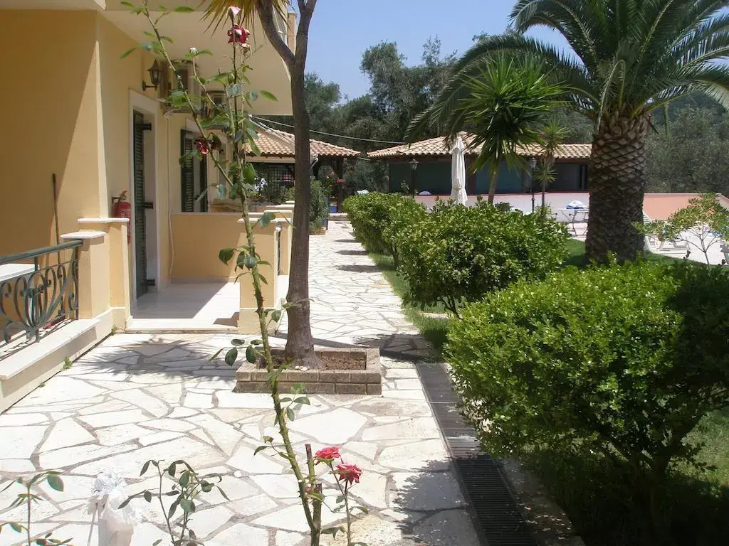 Elena Apartments
