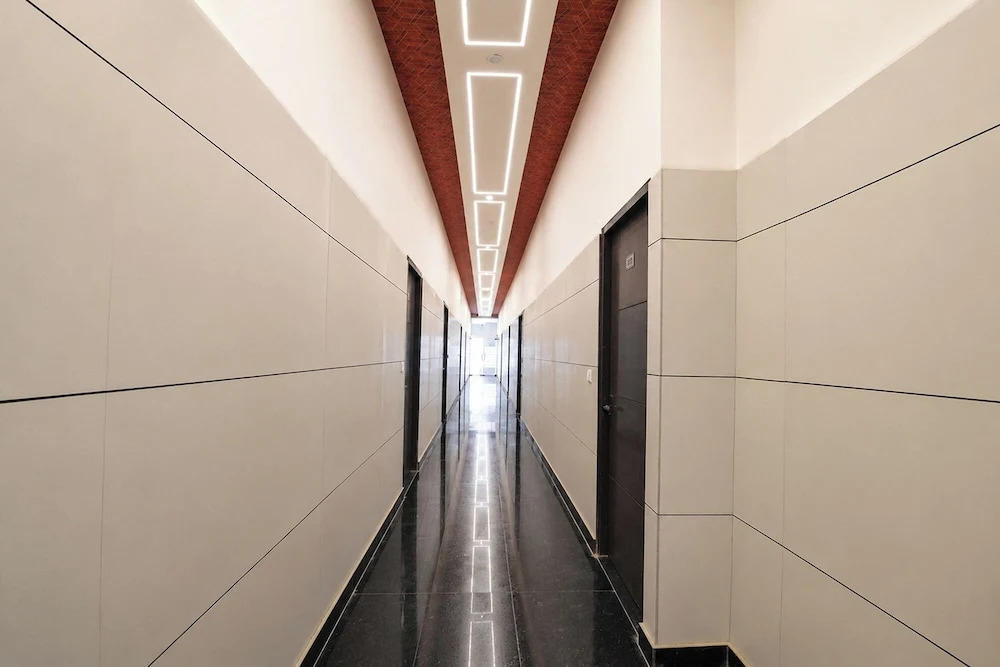 Fabhotel Metro Inn I