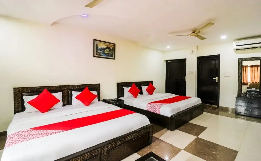 Hotel Dev Palace, Badrinath road, Tapovan- Rishikesh