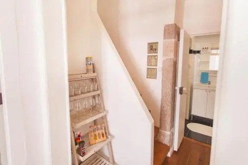 Bairro Alto Living 2BDR Duplex by LovelyStay