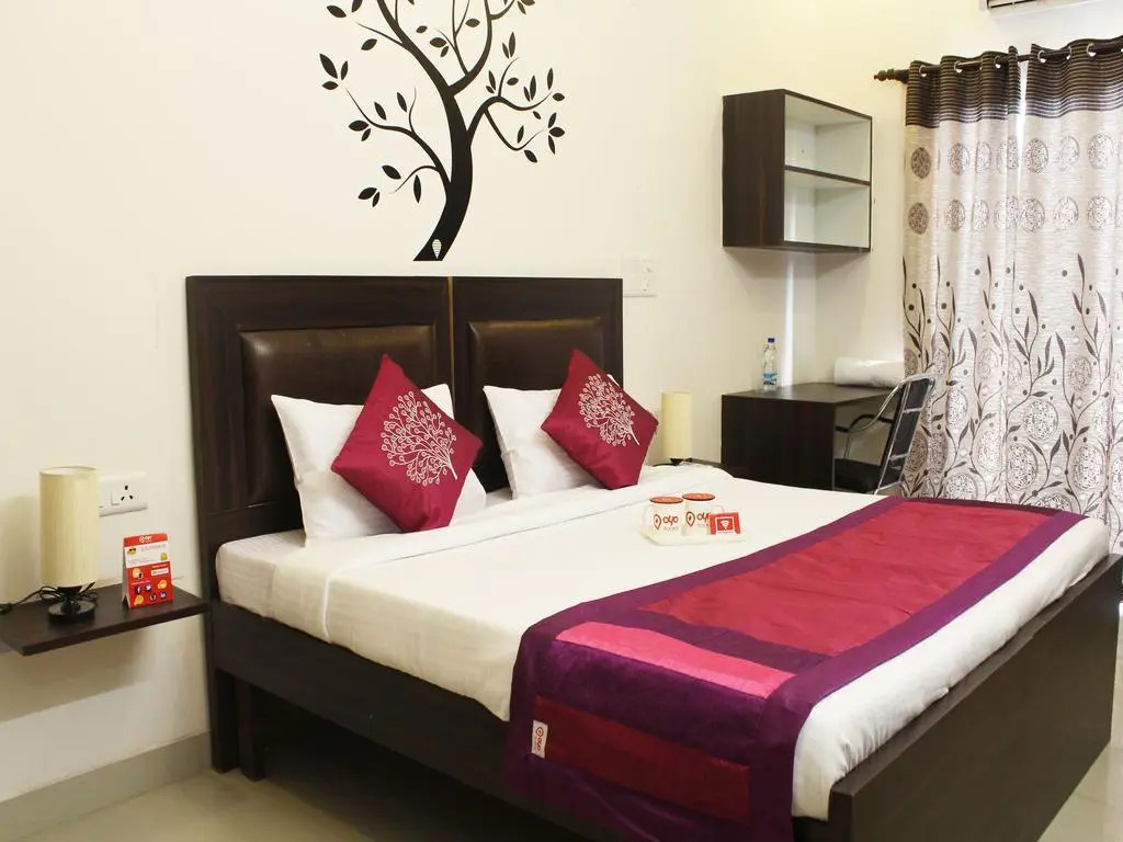 OYO 2384 Hotel Epic Inn