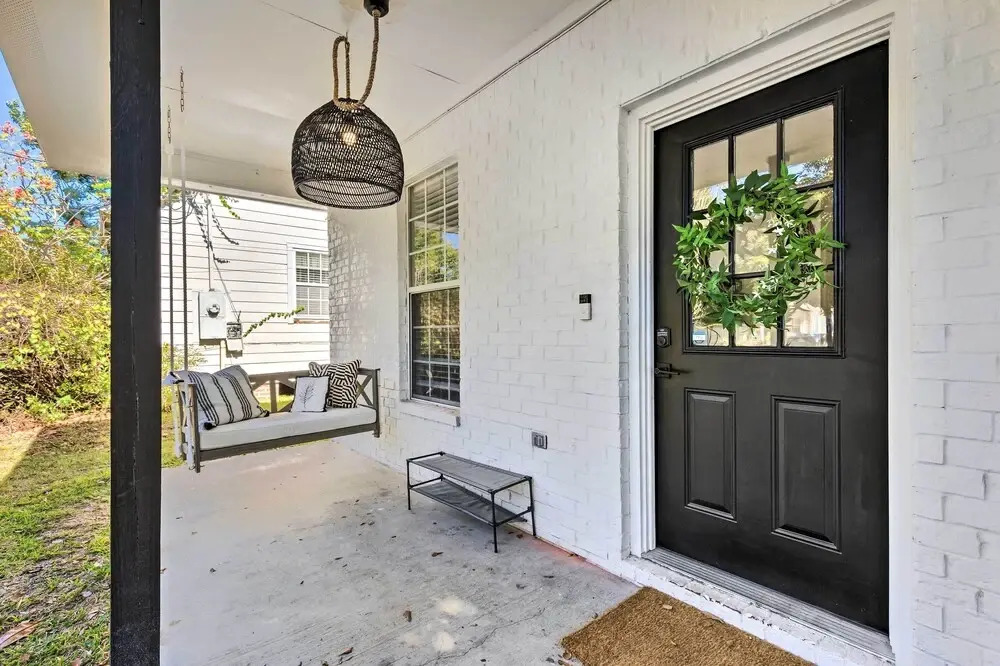 Modern & Chic Gulfport Escape: Walk to Beach!