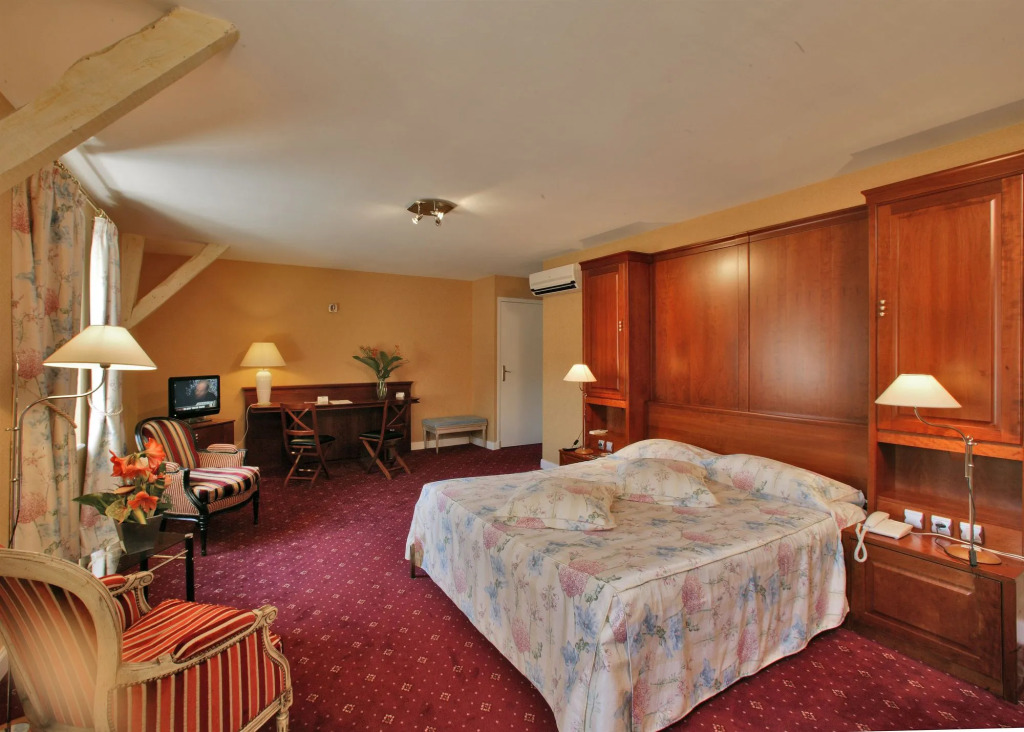 Hotel Le Renoir