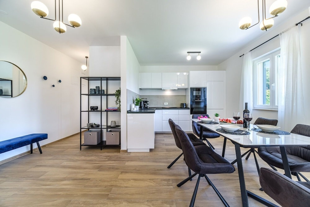 House Villa Gold