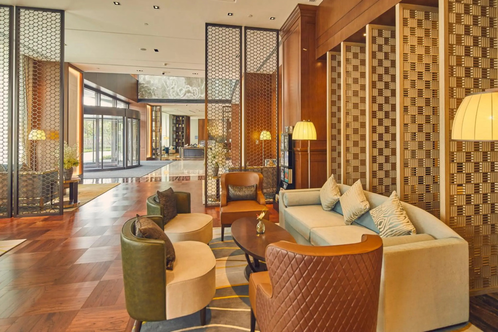 LJZ Supreme Tower Hotel