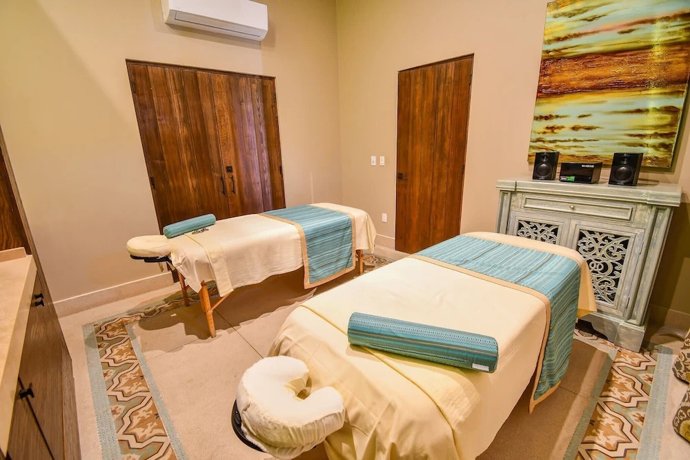 Cabo Beach Cottage, Oceanview, 35 off Quivira Golf - Direct Access to the Beach