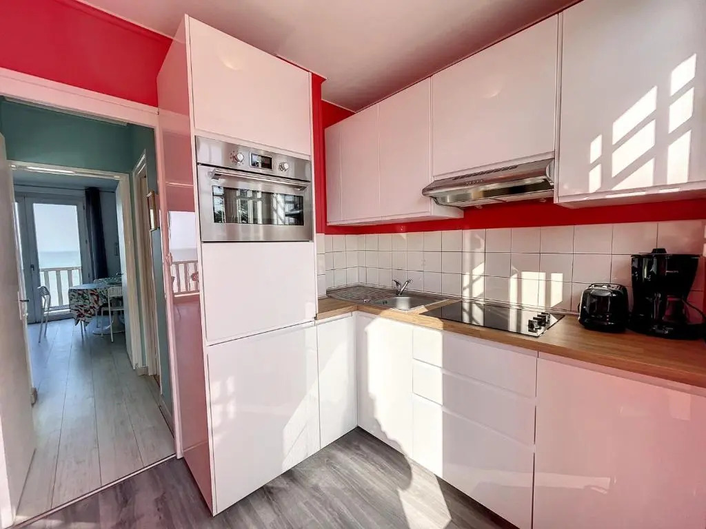 Appartement Jullouville, 2 pièces, 2 personnes - FR-1-361-154