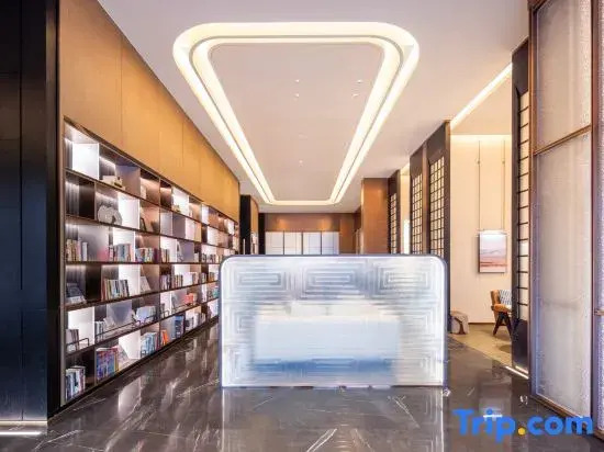 Atour Hotel Yantai Zhifu Station Red Star Macalline