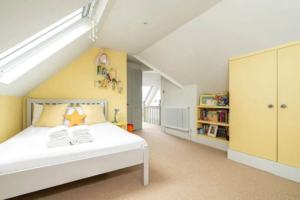 Chic and Colourful Family Home by Underthedoormat