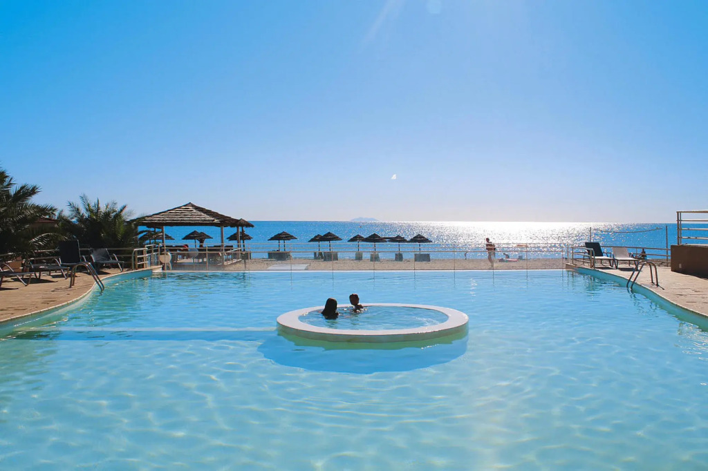 Res. La Vallicella, Moriani-Plage, Apartment with terrace or balcony
