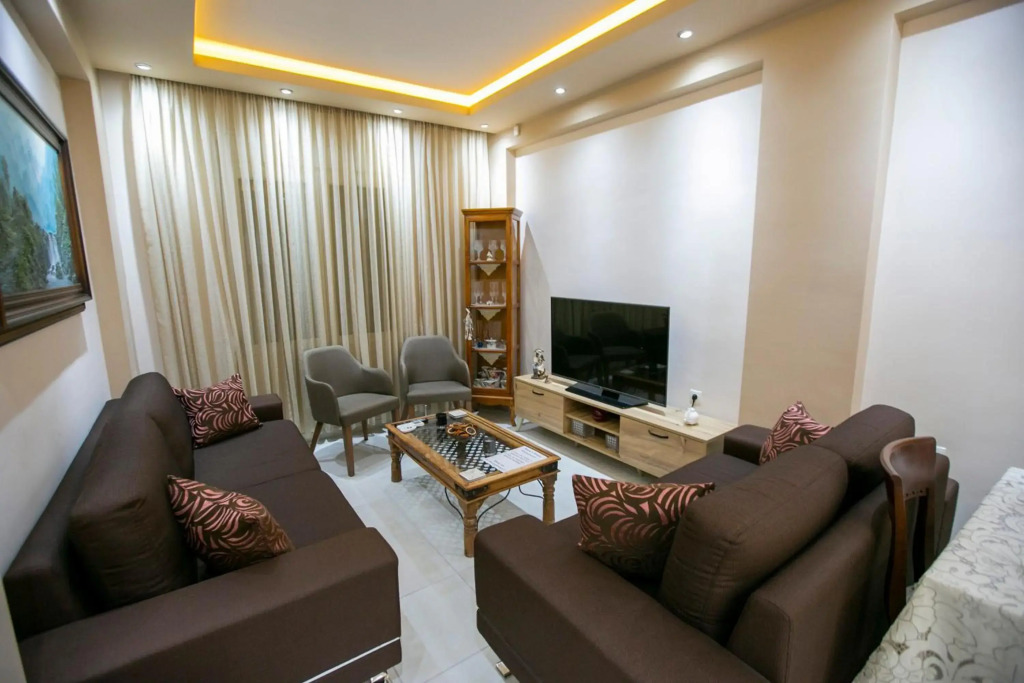 Moza House