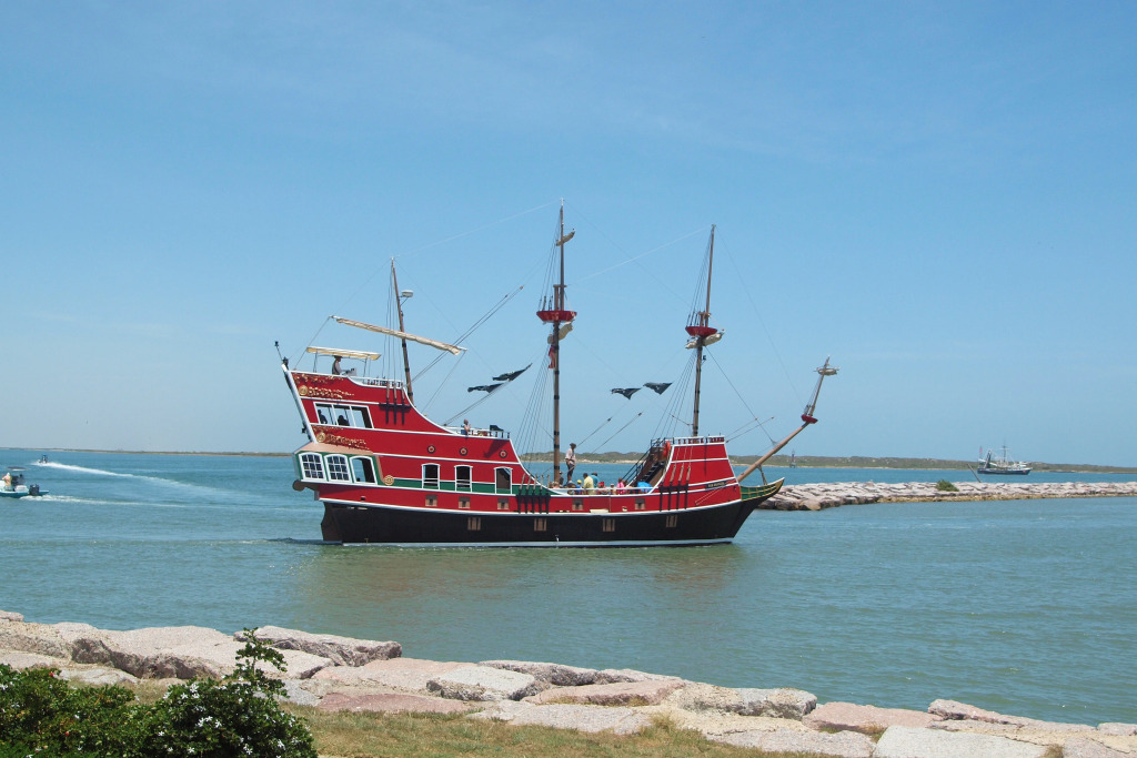 Courtyard #122 in Port Aransas