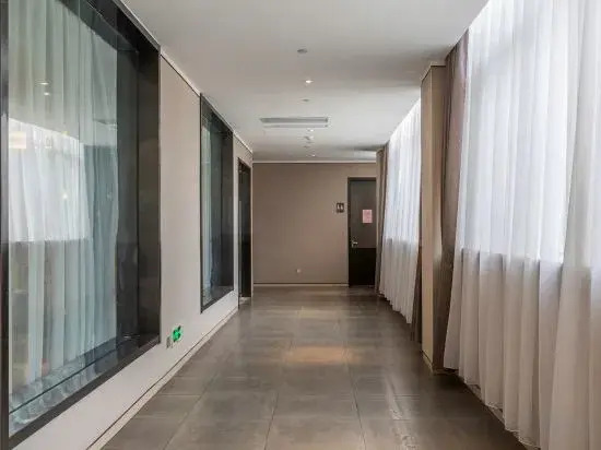 Homeinn Plus Hotel (Tai'an Dongyue Street Renault Wuyue Plaza)