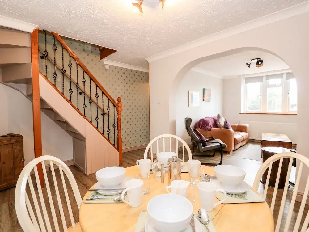 57 Southend Road