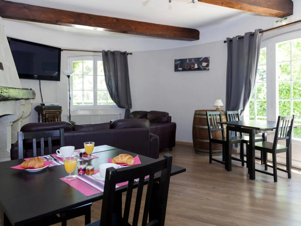 Logis Hôtel Castel Mouisson
