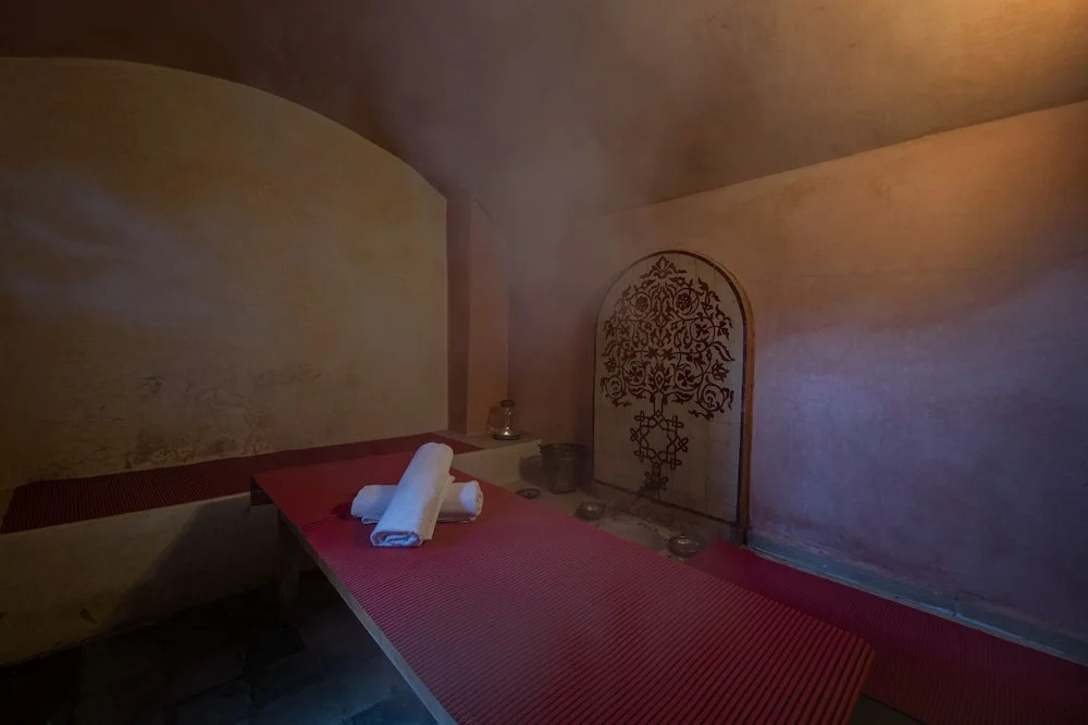 Al Riad Inou