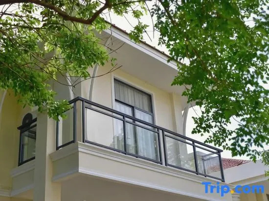 Near 168 Bar Tada The Canopy Pool Villa
