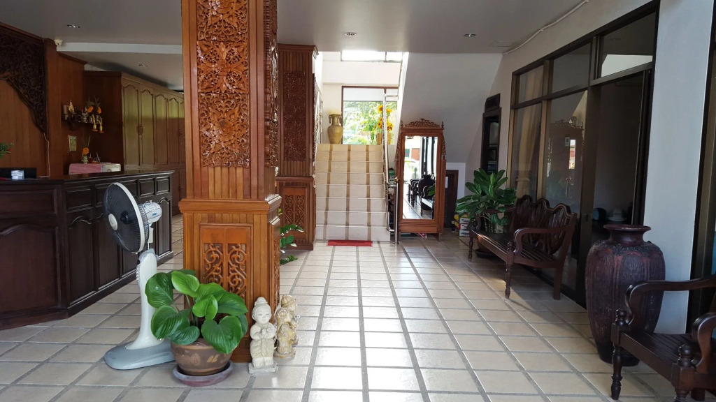 Holiday Guest House