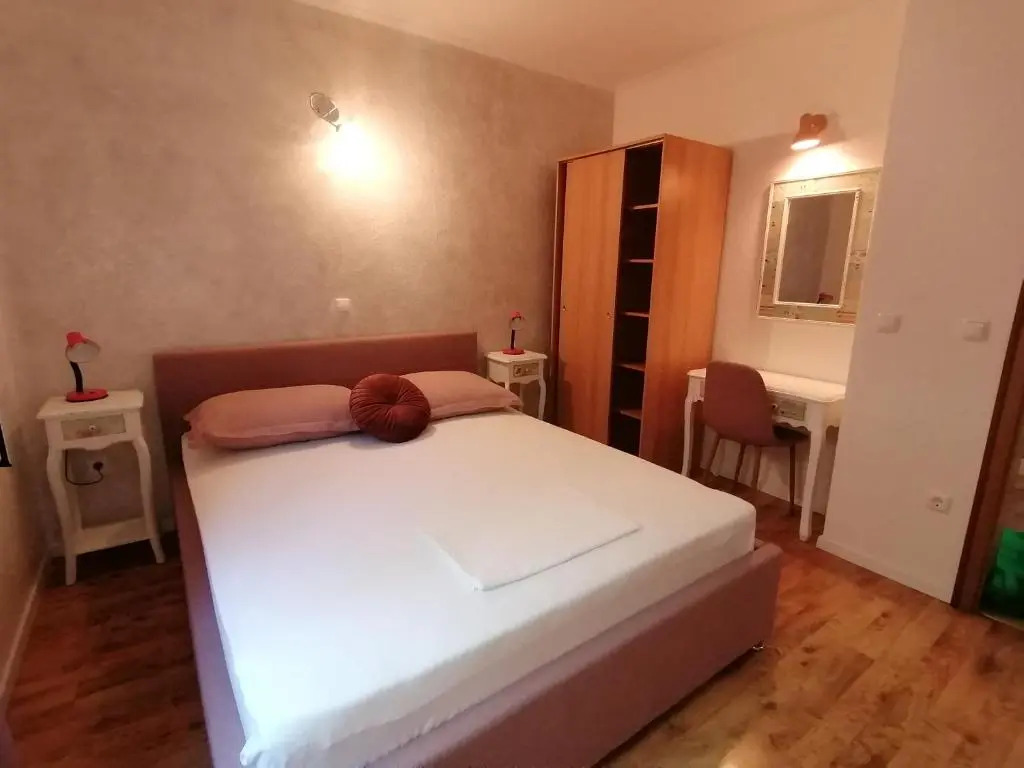 Apartmani Mares - 20m from the beach