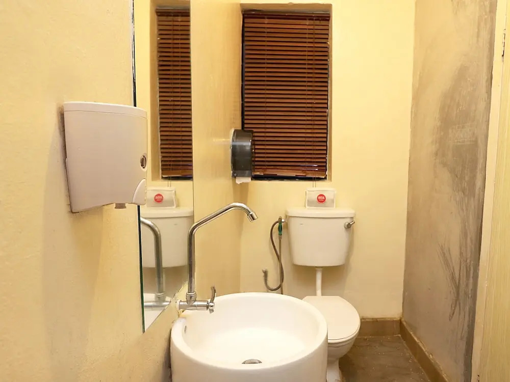 NIDA Rooms No 22 Leboh Leith