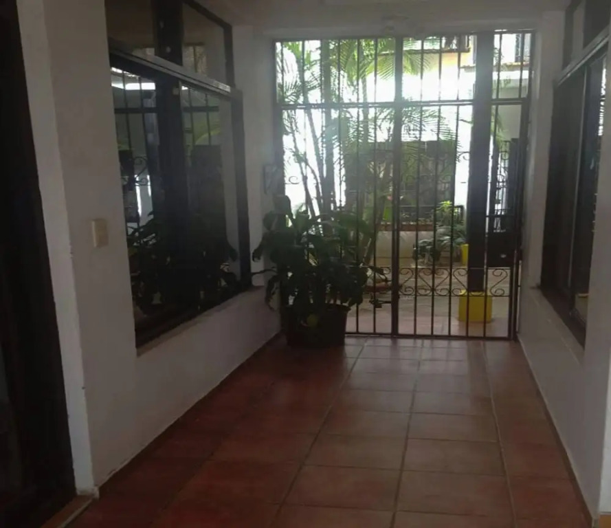 Colonial Area-near The Boardwalk-street Conde