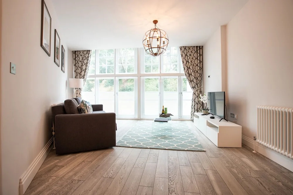 Windsor Castle Apartments