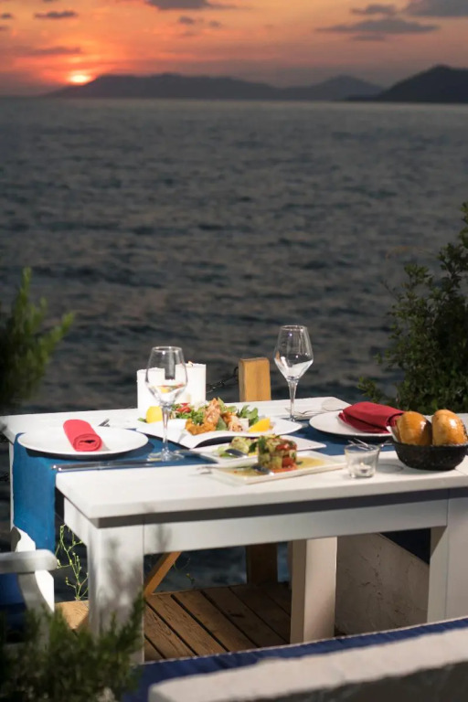Nautical Hotel