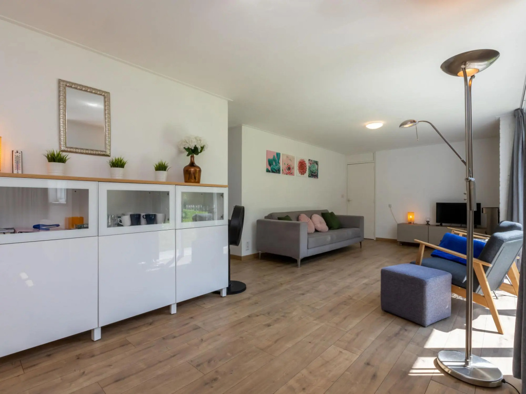 Holiday Home near Veerse Meer Lake Wolphaartsdijk