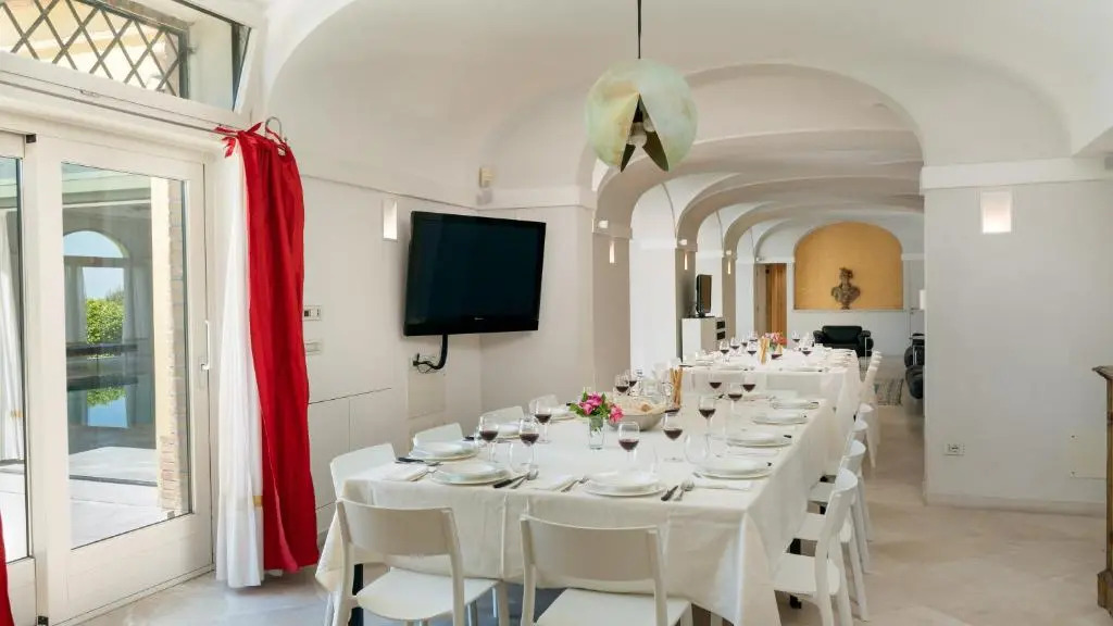 TENUTA BAGNI DE CONSOLI 24, Emma Villas