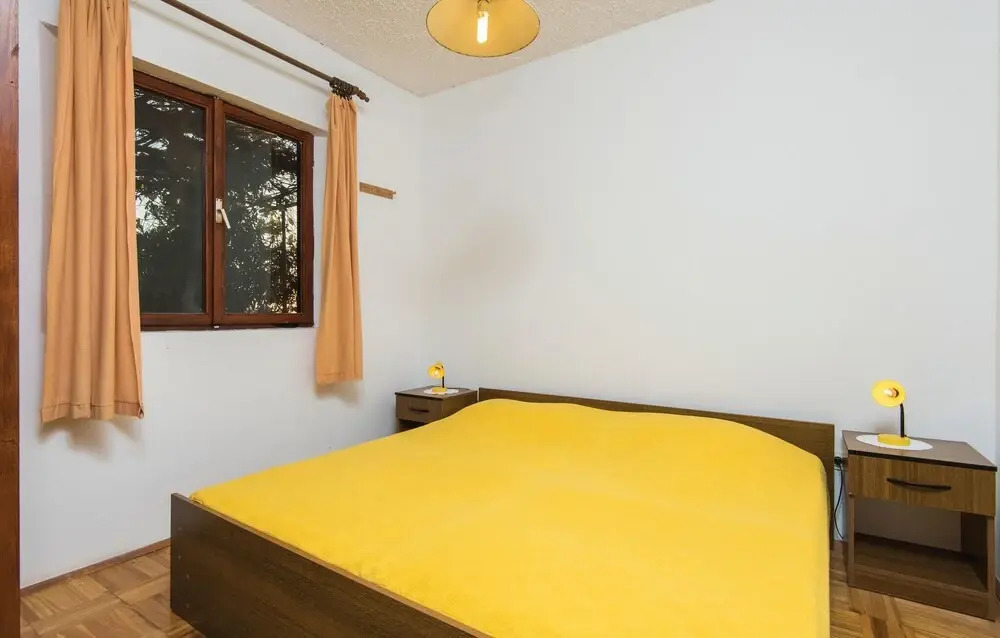 Nice Home in Potomje With Wifi and 3 Bedrooms