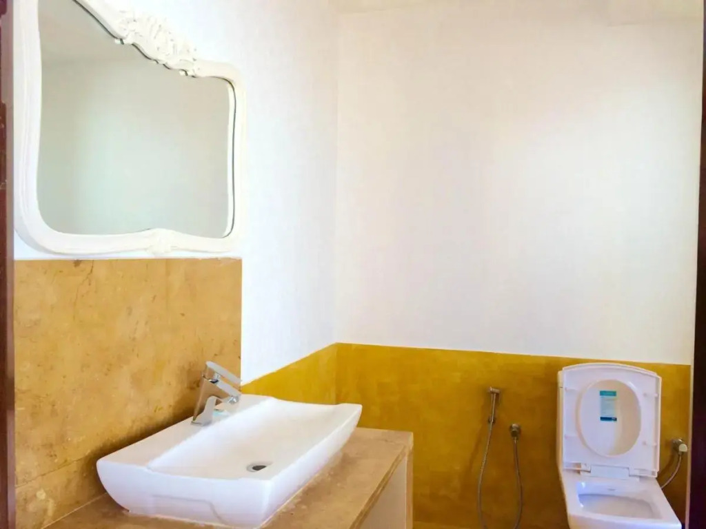 Pirache Art Hotel
